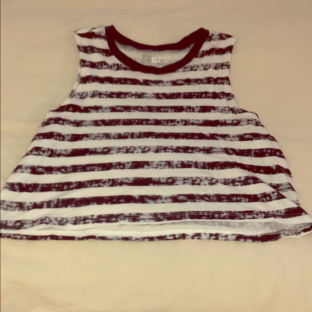 Striped white and black crop top